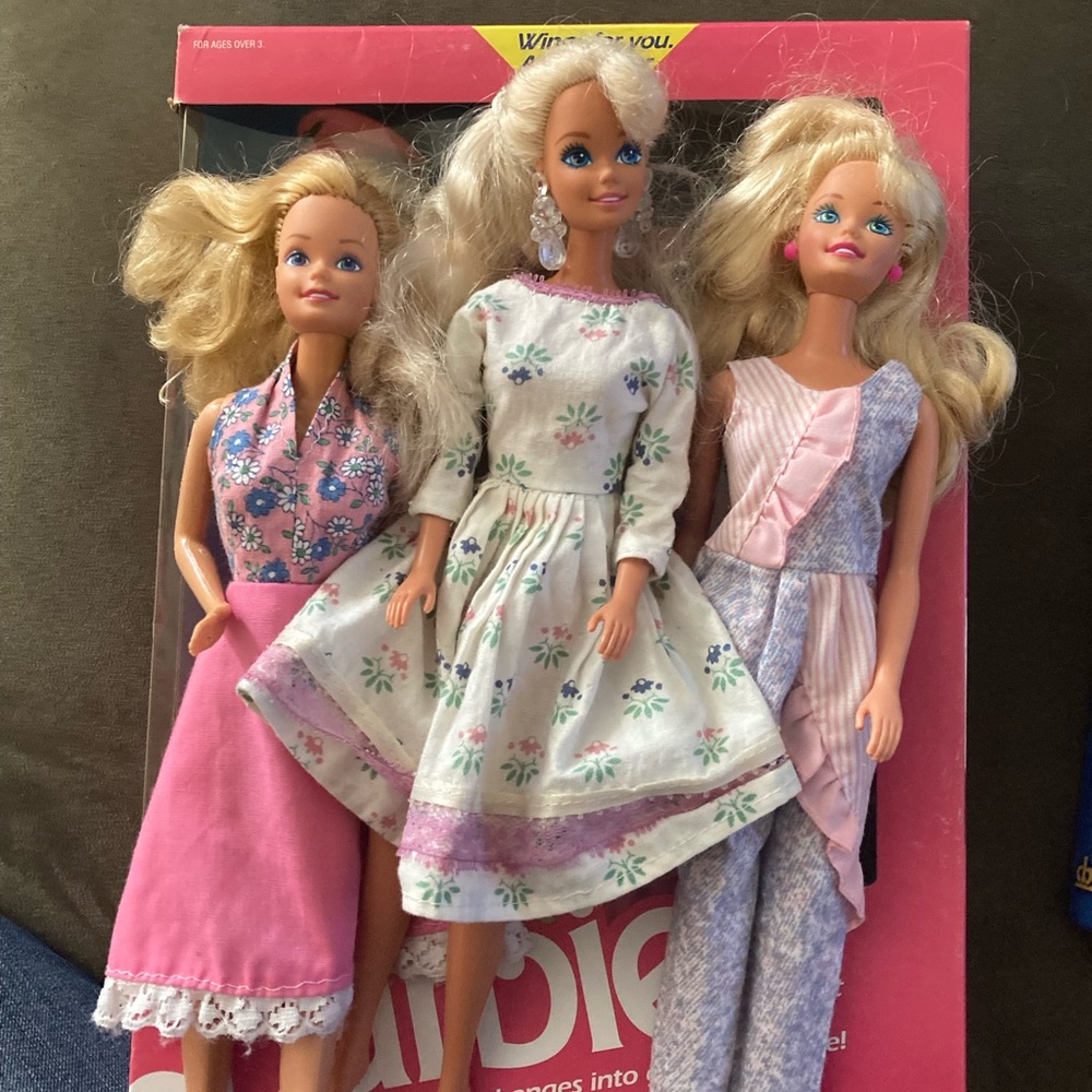 1975 Barbies (3 dolls)